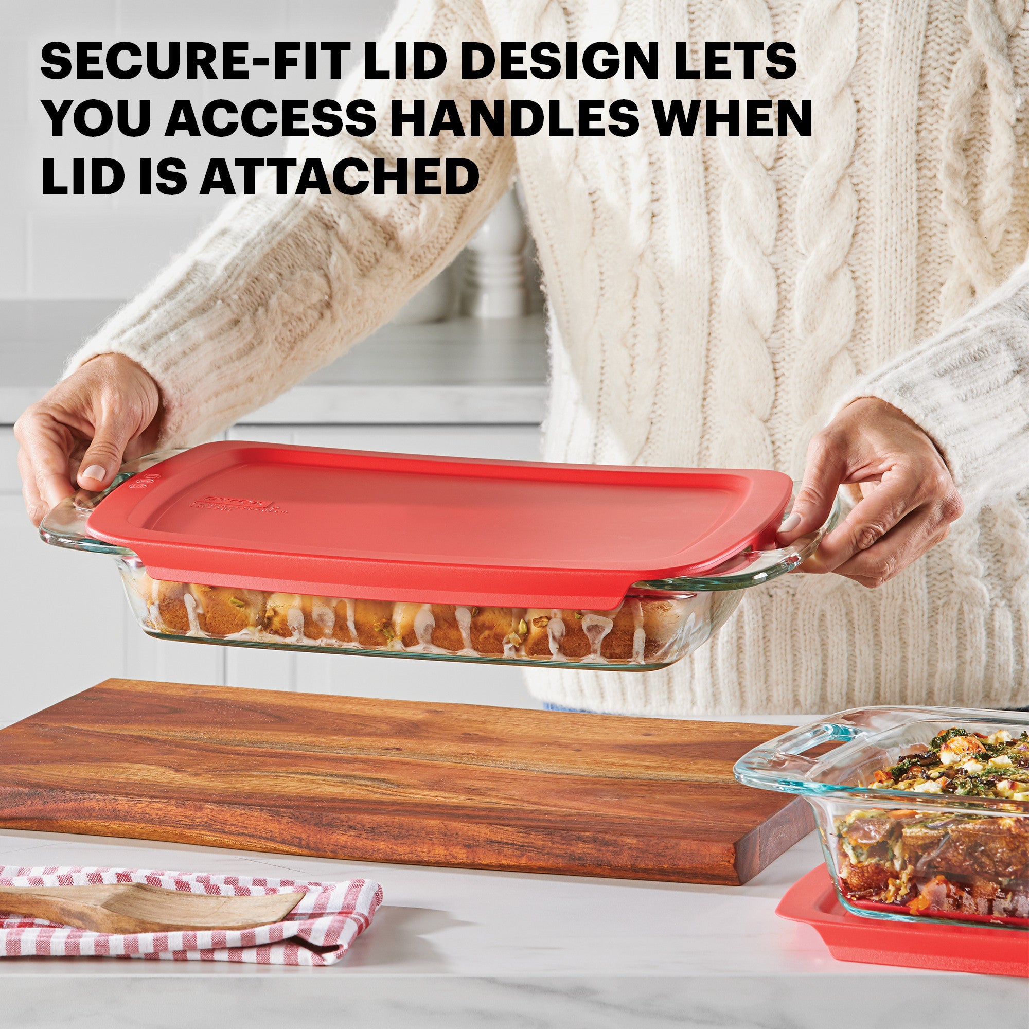 Pyrex? Easy Grab? 4-piece Rectangular Glass Bakeware Set with Red Lids - Image 2